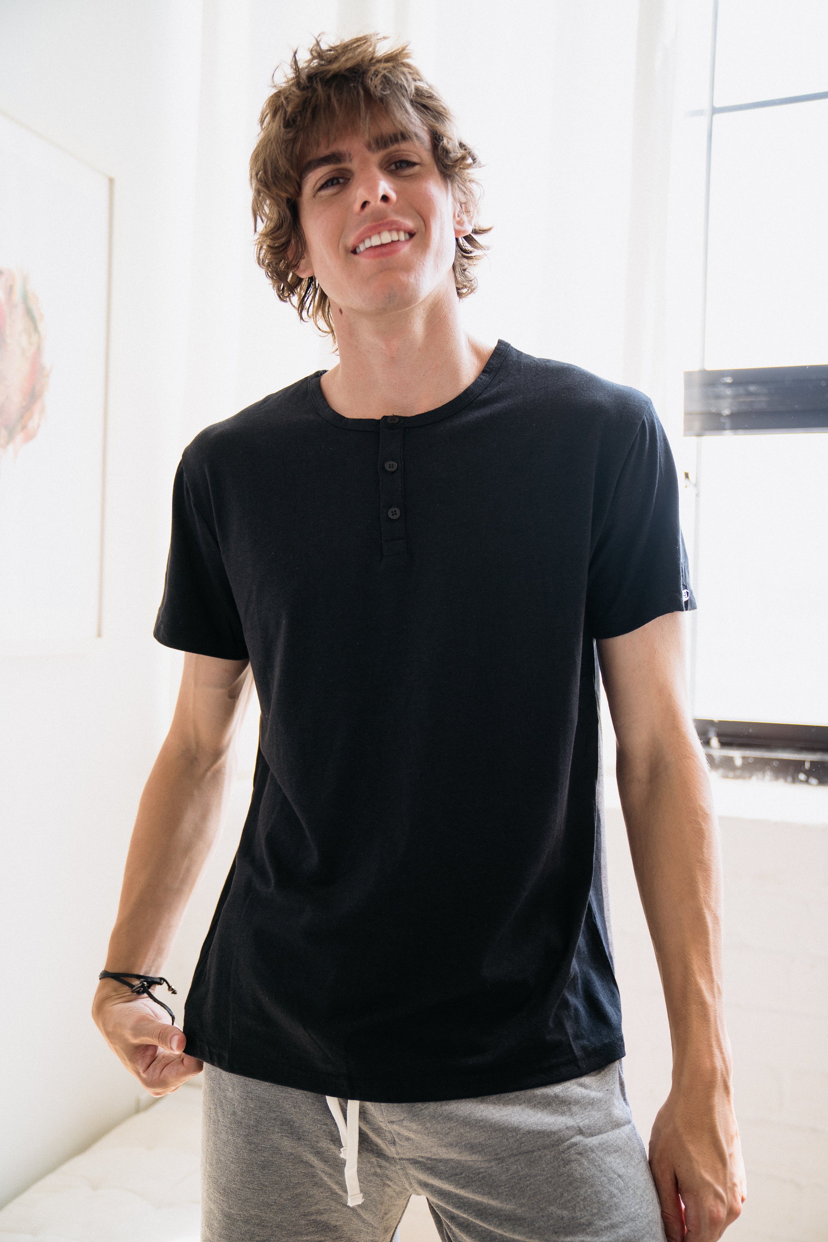 Two Blind Brothers - Mens Men's Short Sleeve Henley Black