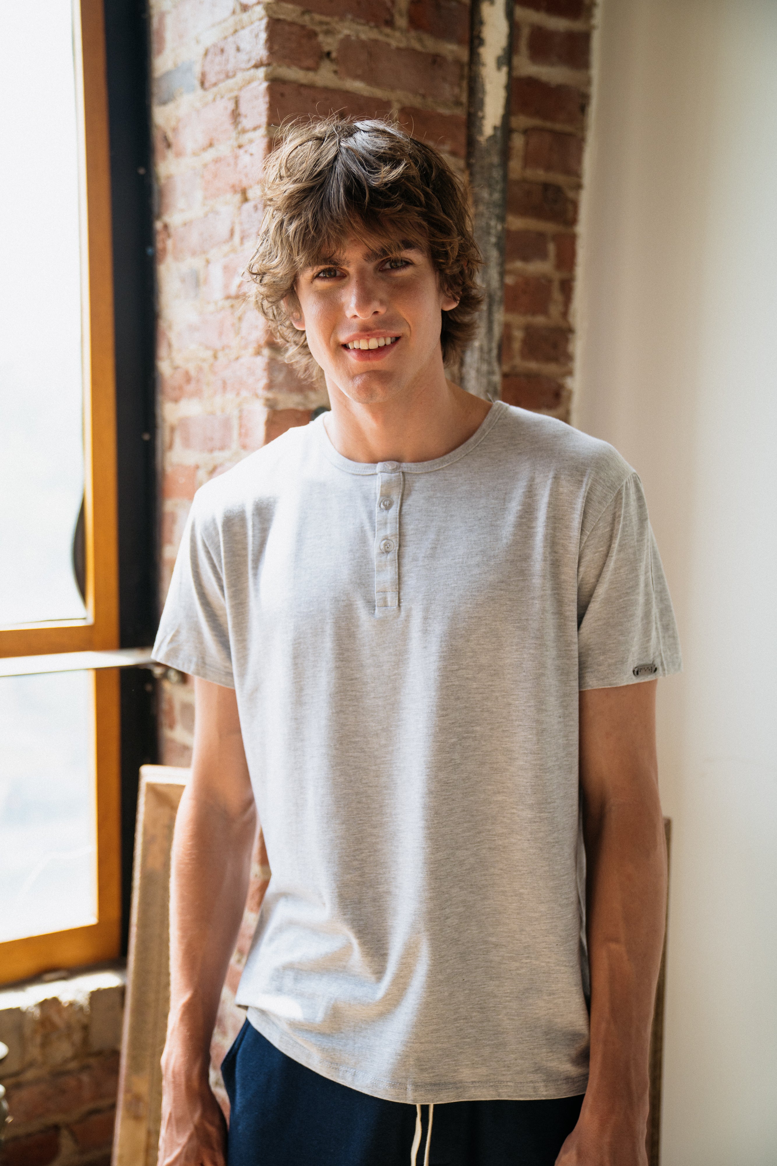 Two Blind Brothers - Mens Men's Short Sleeve Henley Light-Grey