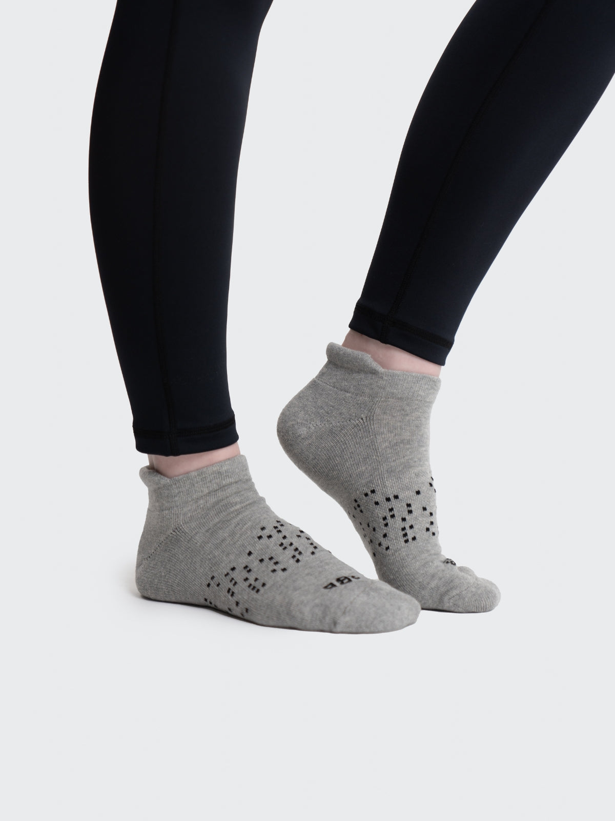 Two Blind Brothers - Gift Neutral Ankle Sock Bundle (4 Pairs) Light-Grey