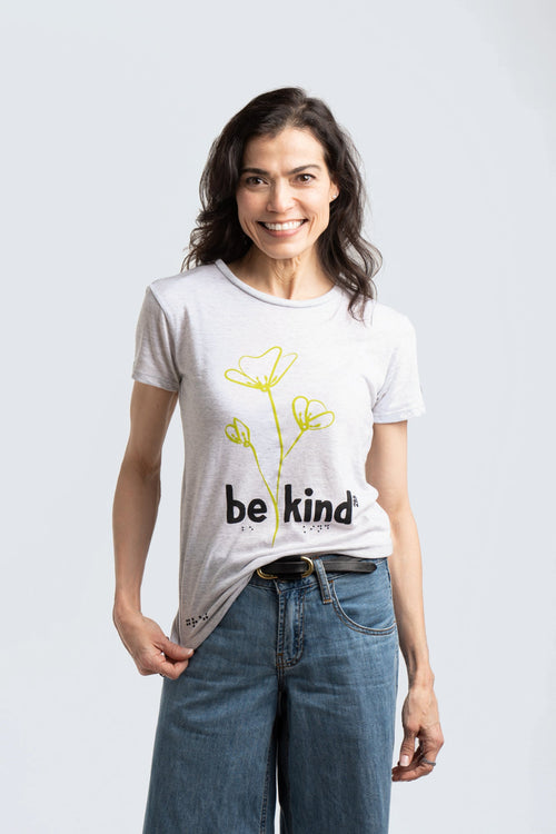 Women's "Be Kind" Graphic Tee