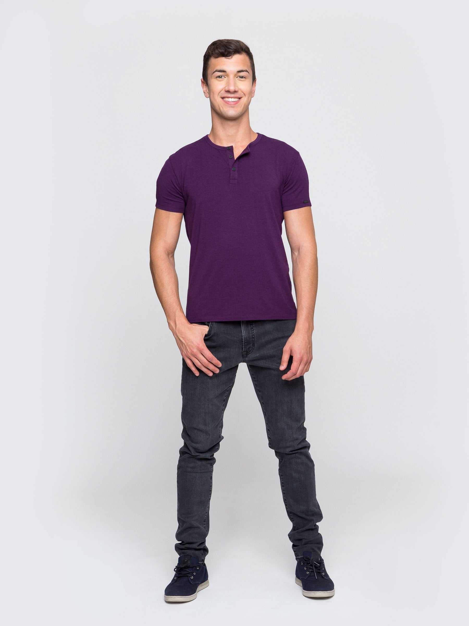 Two Blind Brothers - Mens Men's SS Henley Solid Plum