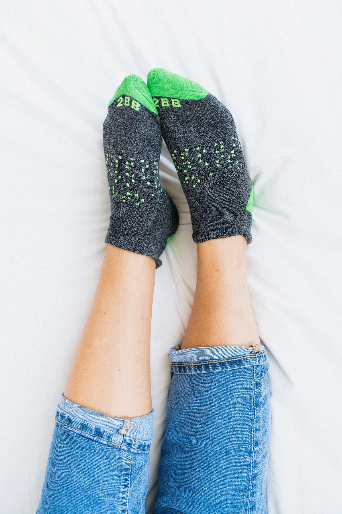 Two Blind Brothers - Gift Ankle Sock Bundle (4 Pairs) Green