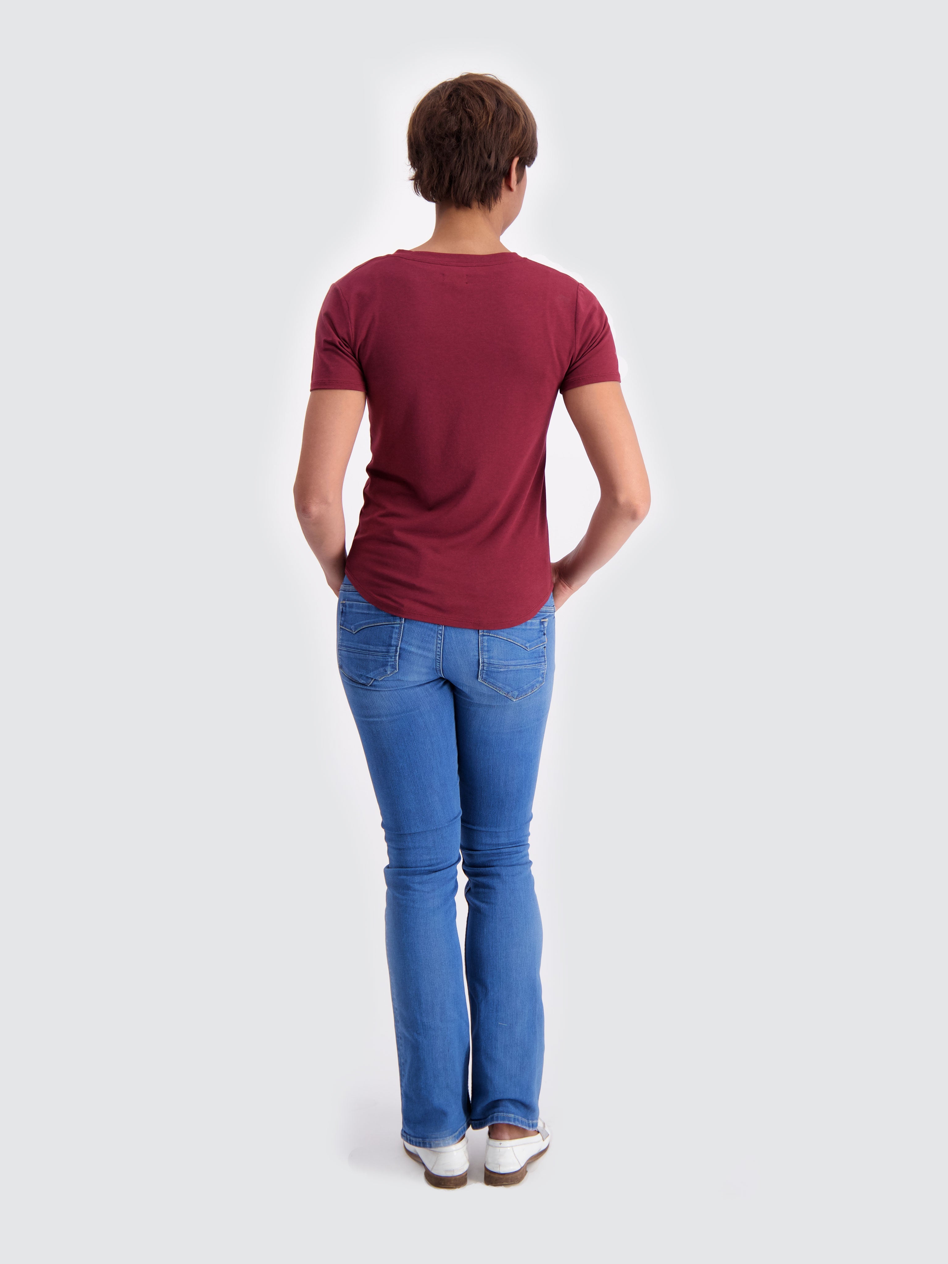 Two Blind Brothers - Womens Women's SS Henley Maroon